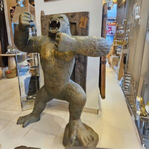 Gorila escultura monumental